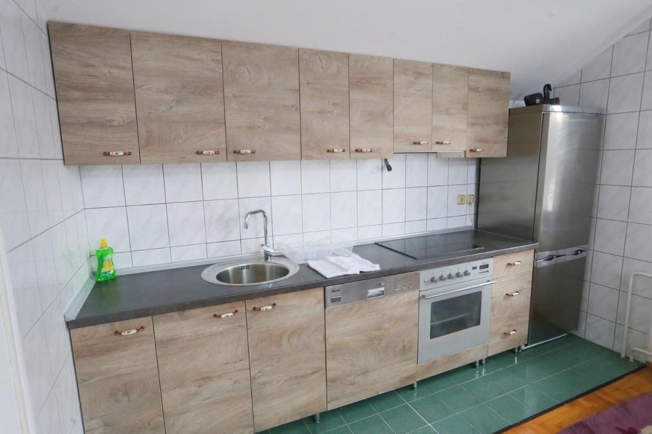 Ferienwohnung Apartman Felix Laktaši Exterior foto